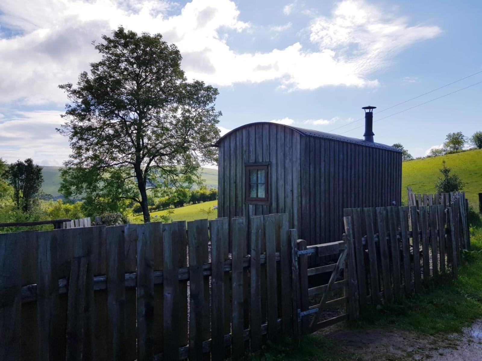Eco Accommodation Cornflower Holiday Craven Arms Exteriör bild